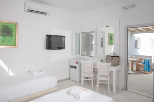 CORFOSTAR ROOMS Room Type - Quadruple Room