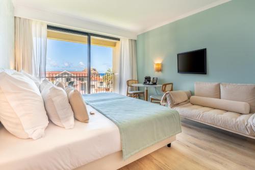 Studios by Aqua Natura Hotels in остров Мадейра