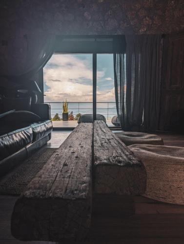 Three Dots Boutique Suites