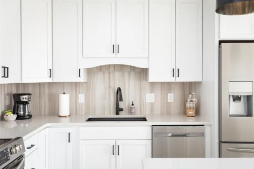 Slabtown 206 Luxury Condo in Traverse City, USA