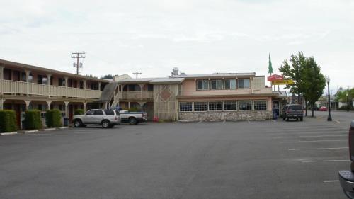 Bejárat, Shelton Inn in Shelton