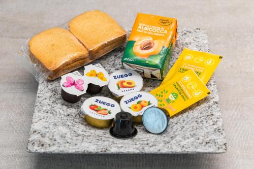 Hrana in pijača, Easy flat Vezia, indipendent entrance, free parking in Lugano