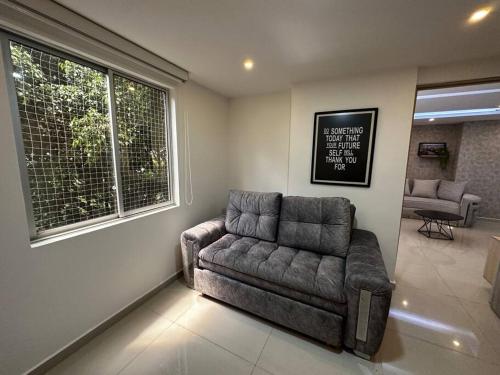Apartamento con jacuzzi Medellín, Medellín (photo 3)
