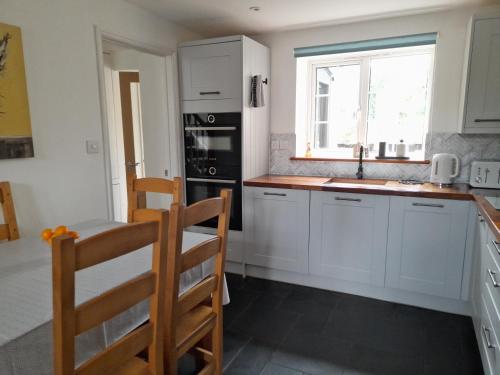 Konyha, Converted Barn in Bath in Twerton