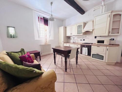 Casa Paglietta, Bologna
