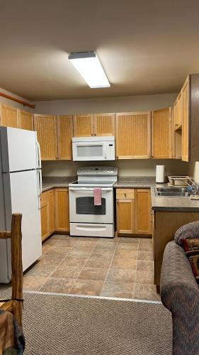 Denali Rainbow Village RV Park and Motel 5