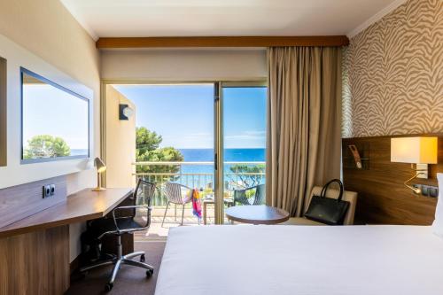 Executive Twin Room with Sea View