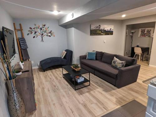 2 bedroom* Minutes from downtown *Firepit in Colorado Springs, USA