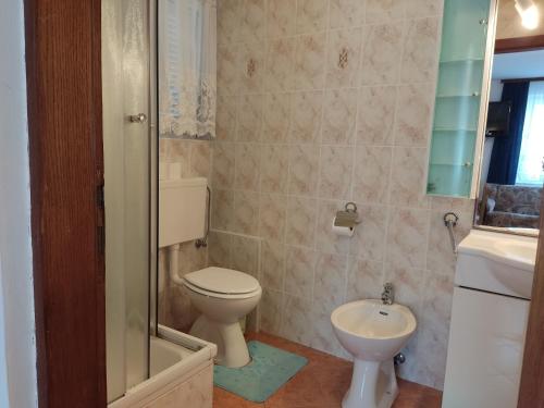 Studio Apartment with Sea View image 6