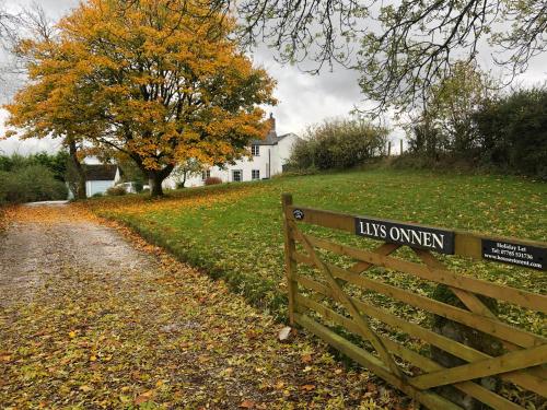 Llys Onnen - North Wales Holiday Cottage