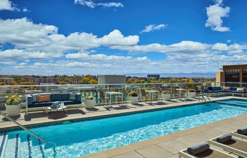 Swimming pool, Halcyon - A Hotel in Cherry Creek near Rose Medical Center