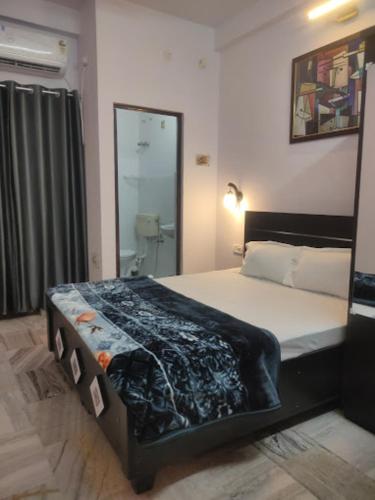 Green River Homestay 2BHK Fully furnished flat.