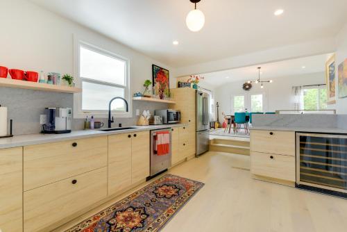 Pet-Friendly El Cerrito Home Deck, Sauna and Views!