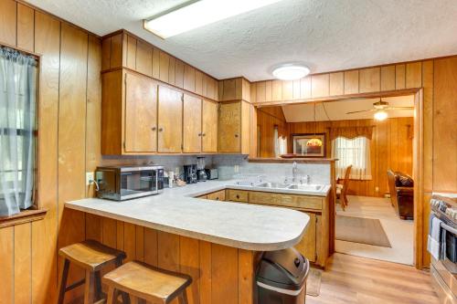 . Cozy Oklahoma Retreat with Patio, Fire Pit and Grill!