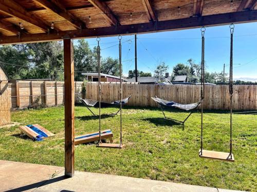 NEW: Tulum Oasis in Denver w/ Hot Tub & Games