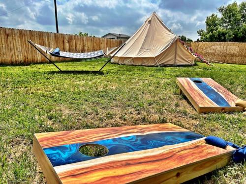 NEW: Tulum Oasis in Denver w/ Hot Tub & Games