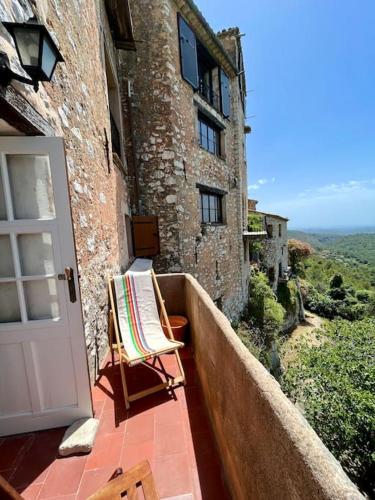 Cosy and Comfy Studio with Sea View