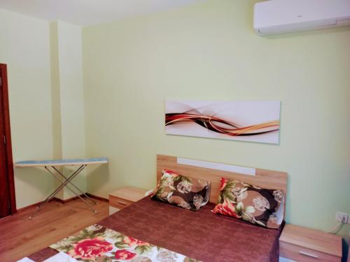 1 double bed, 2 sofa beds