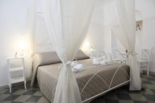 La Maison Piazza del Popolo in 曼弗雷多尼亞鎮中心