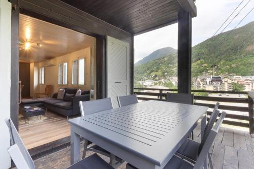 La Cordée - 4 ch Chalet - Centrale - Grand Patio avec Vue! - Saint-Gervais-les-Bains