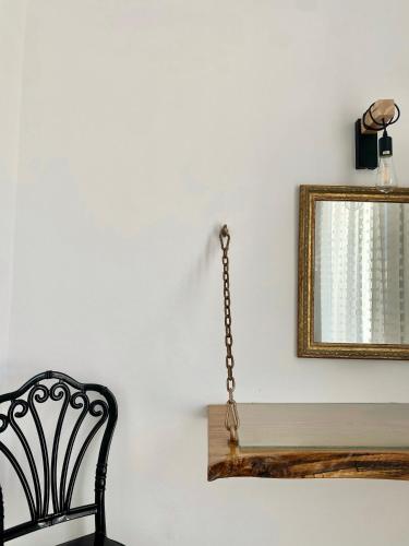 Fikas Hotel – Naxos City, UT
