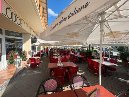 Hotel Al Faro Lodge am See in Podersdorf am See