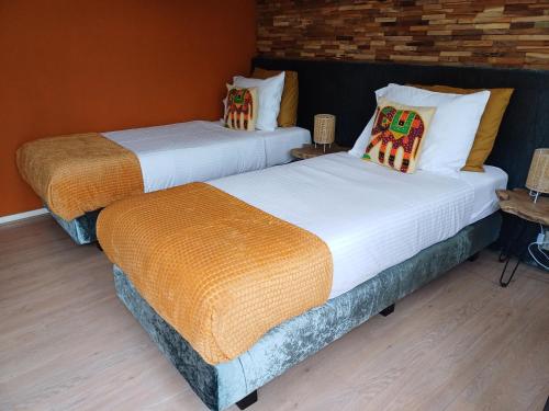 East Meets West Bed and Breakfast in Veenendaal