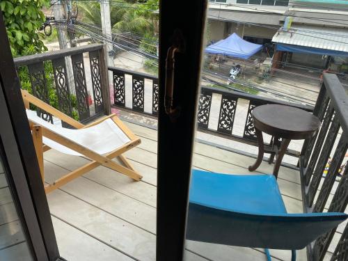 Balcony/terrace, Phangan Paragon Resort & Spa in Haad Chao Phao