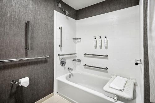 SpringHill Suites Anchorage Midtown - image 14
