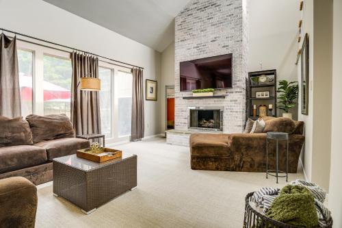 Inviting Lancaster Vacation Home 3 Mi to Downtown in Lancaster, USA