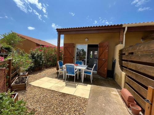 Pavillon Climatisé dans résidence avec Piscine - Narbonne Plage 4BS14 - Location, gîte - Narbonne