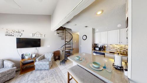 Nautical Watch Gulf Side Villas B-13 - image 3