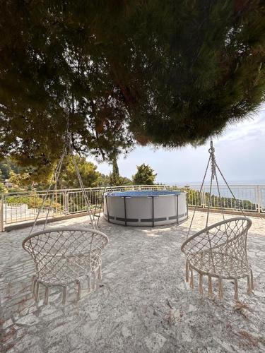 Family Room with Side Sea View image 2