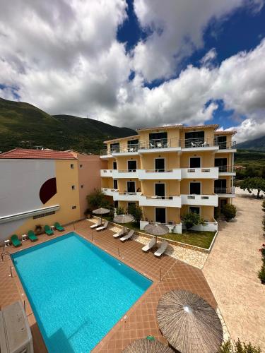 Exterior view, Hotel Odyssion in Lefkada