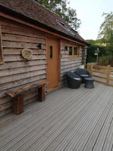 Cosy and quiet one bed barn conversion.