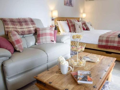 Cosy and quiet one bed barn conversion.