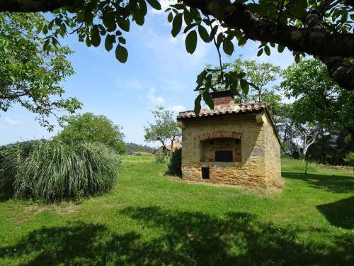 Domaine avec piscine à Milhac dans le Lot