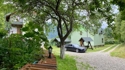 ทัศนียภาพภายนอกโรงแรม, Goretsʹ family home in มิคูลิชิน