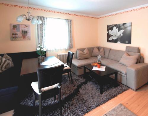 Apartment (4 Adults)