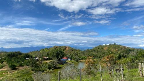 Casa Campestre con Lagos