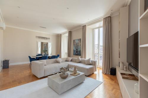 Spanish Steps Caesar Suites - Apartment - Rome
