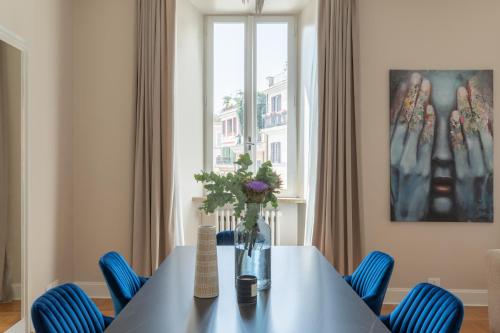 Spanish Steps Caesar Suites - image 4
