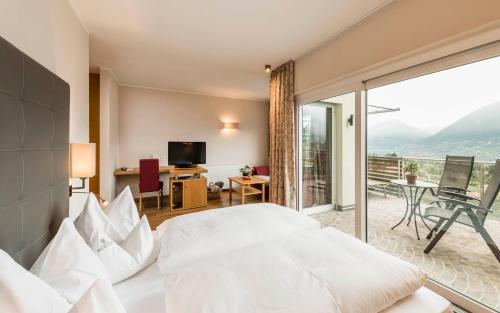 Hotel Mitterplatt (Schenna Resort)