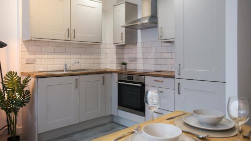 Stylish 2 Bed Dundee City Centre Flat