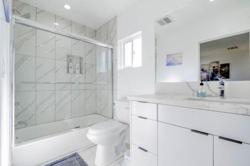 Modern Townhouses in Studio City, Los Angeles (photo 9)