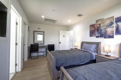 Modern Townhouses in Studio City, Los Angeles (photo 10)
