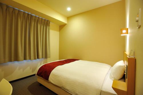 Double Room with Small Double Bed - Non-Smoking