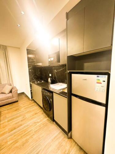Central Apartment For Rent 27 - image 11
