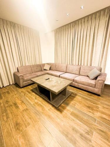 Central Apartment For Rent 27 - image 9