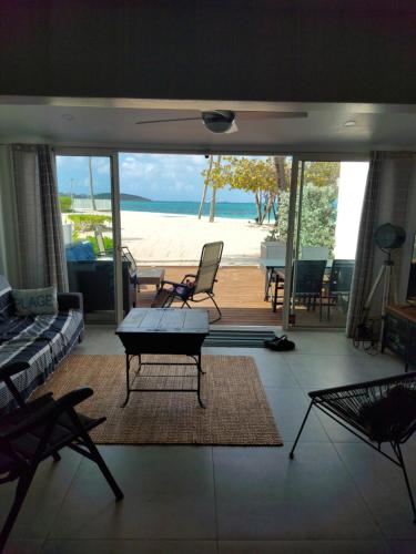 Tekila Beach, appt-condo au bord de mer a Baie Nettle, Saint-Martin SXM